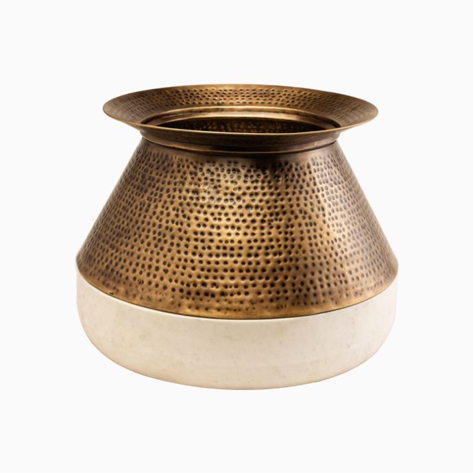 Degchi Container