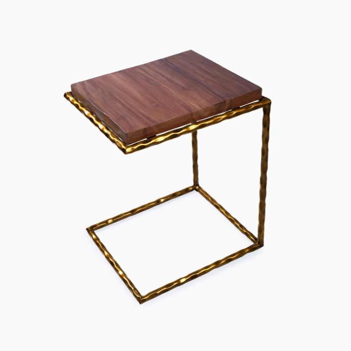 Elan Amadeus C Table