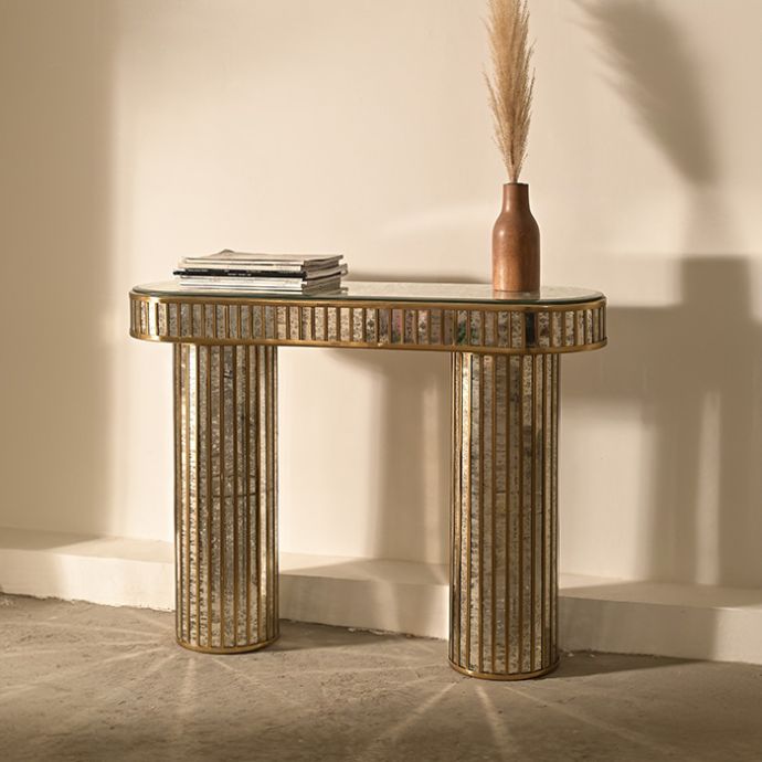 Fossil Console